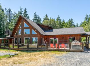 1974 Saddle Dr, Nanaimo, BC V9P9C2