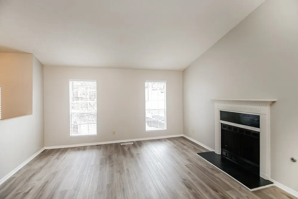 3 bed, 2.0 bath, 1466 sqft, $1,760 — Photo 4