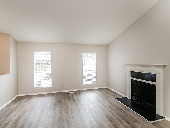4th image of 6018 Valley Trails Ct