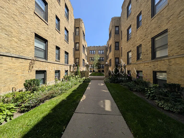 6521 N Newgard Ave #O2E — Photo 14