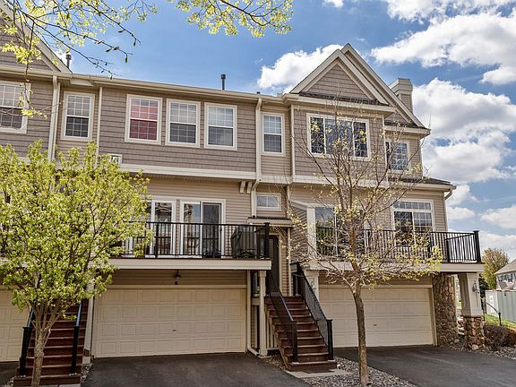 4th image of 11191 Aberdeen St NE Unit L