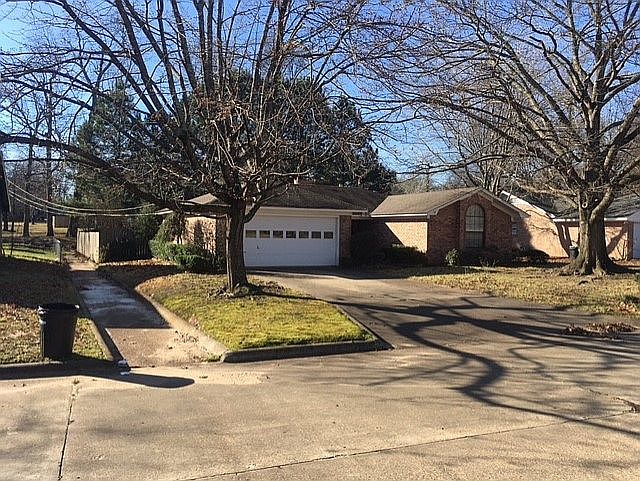 2nd image of 6 Webster Pl