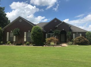 3701 Charleston Dr, Jonesboro, AR 72404