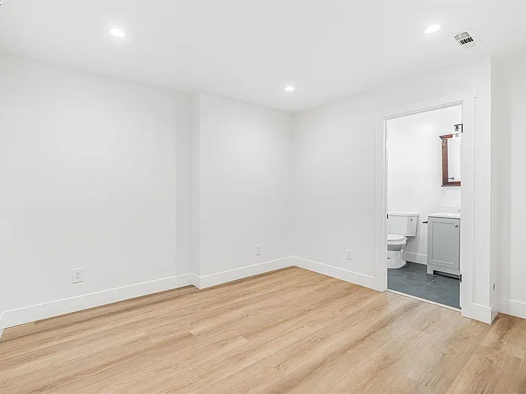 3035 Logan St #A — Photo 15