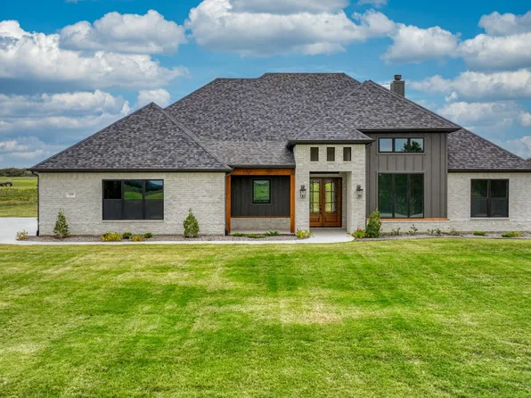 255 Our Ln, Weatherford, TX 76088