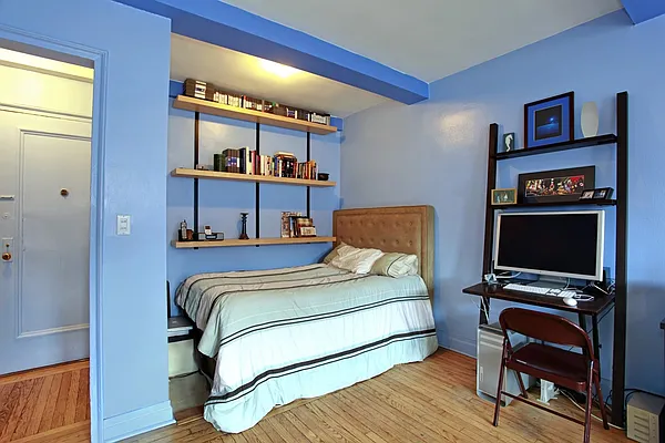 Sold by Corcoran | media 25