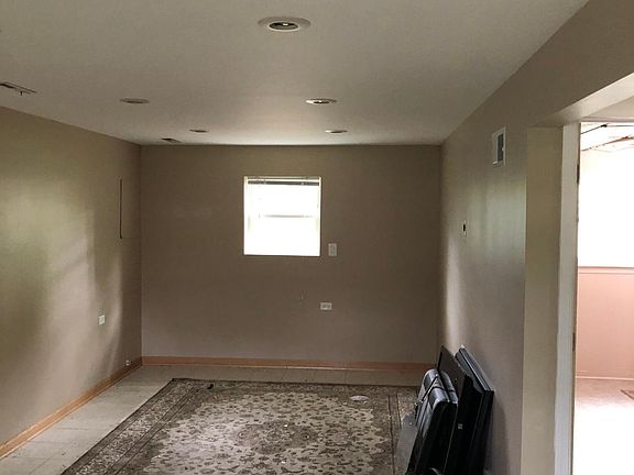 2nd image of 1518 N Mura Ln