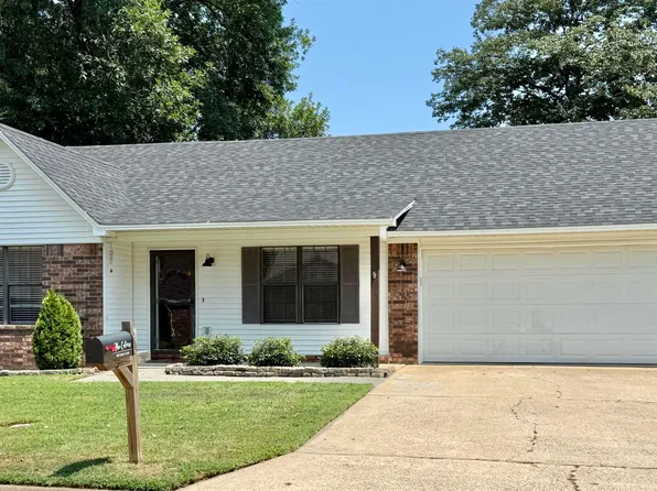 102 Lelia Ln, Searcy, AR 72143