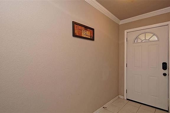 3rd image of 9229 Coral Ln