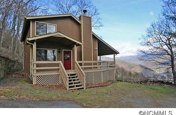 1st image of 69 Lynn Ln