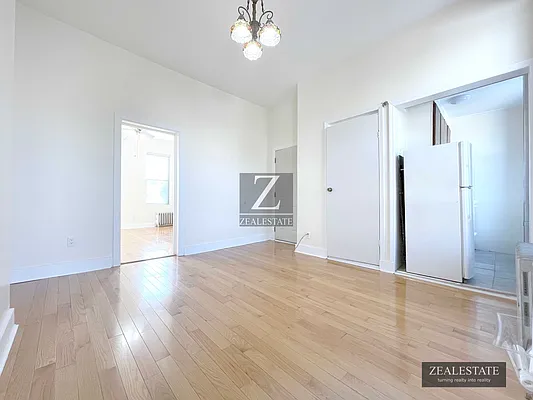 Rented by ZealEstate Group Inc | media 15