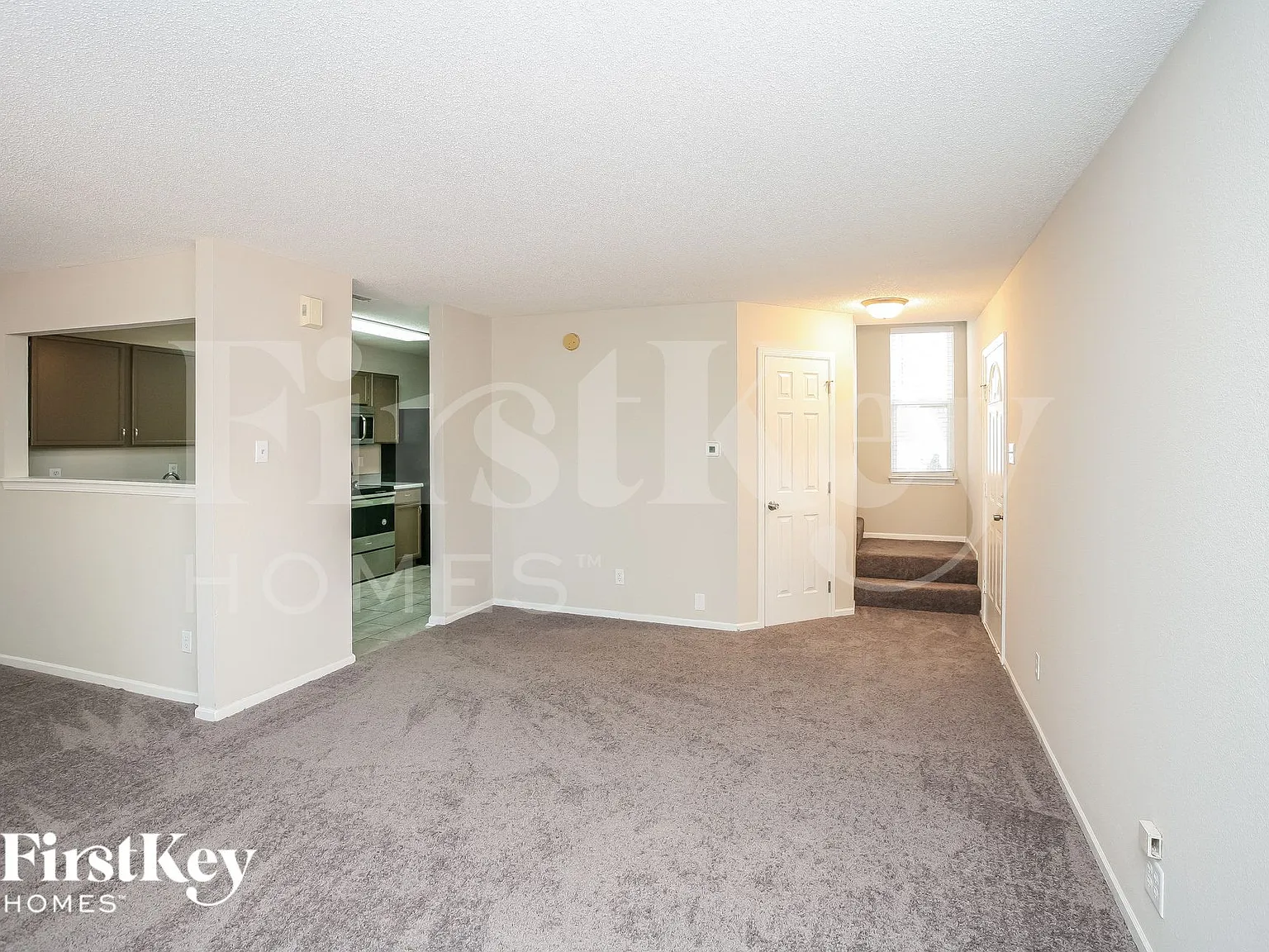 3 bed, 2.5 bath, 1516 sqft, $1,935 — Photo 3