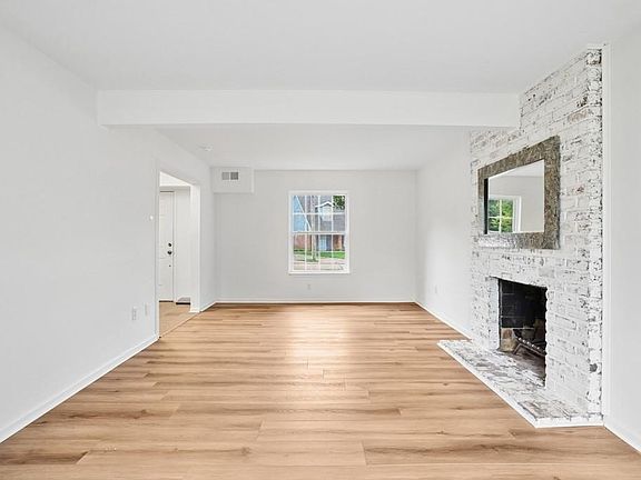 2nd image of 5229 Meadowdale St