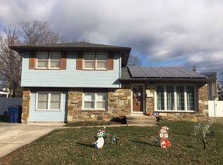 117 S Burnt Mill Rd, Voorhees, NJ 08043