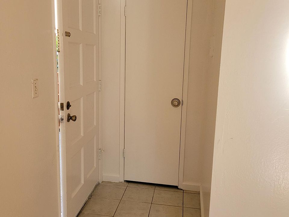 1st image of 753 Ehrhorn Ave Unit 4