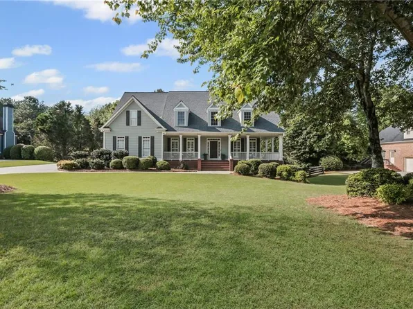 393 Taylor Glen Dr, Milton, GA 30004
