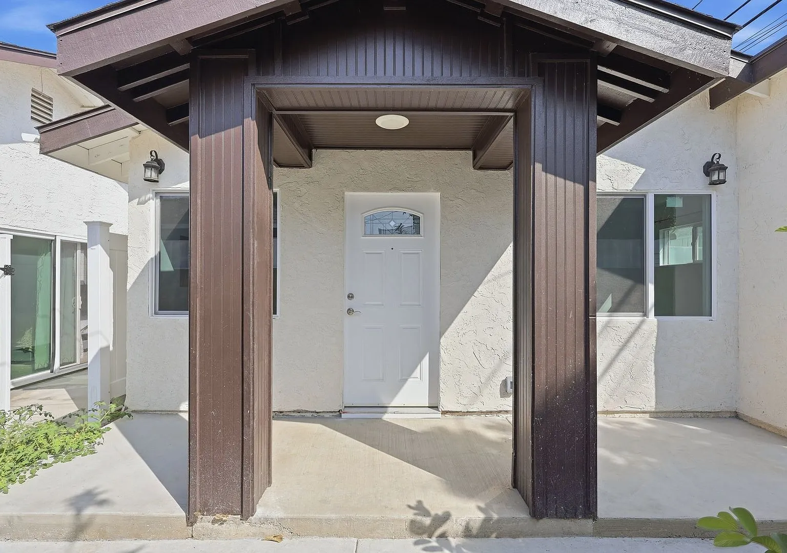 2 Bed/2 Bath - Back-house ADU - Lakewood, CA — Photo 2