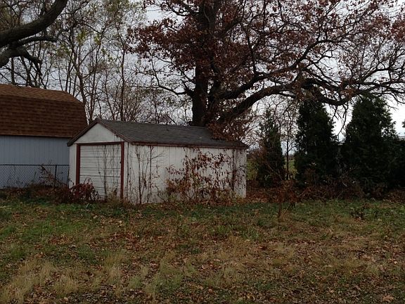 4th image of 5501 E State Road 4