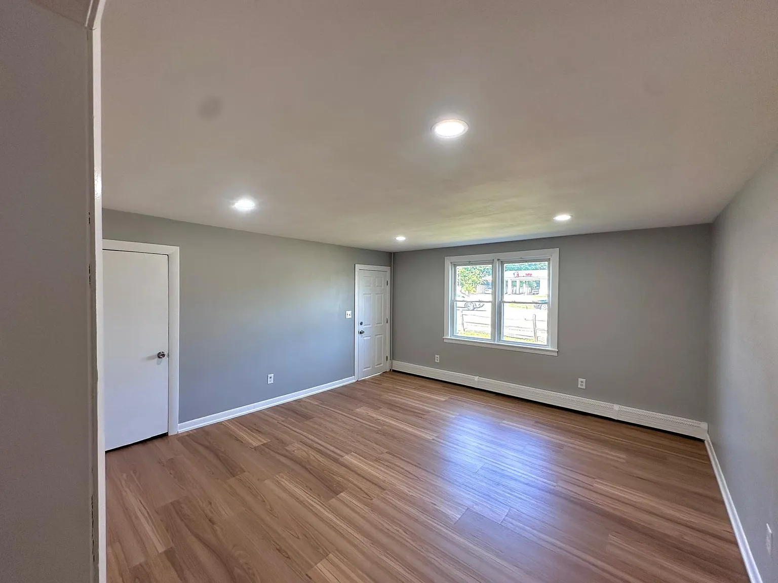 429 Mechanic St — Photo 4