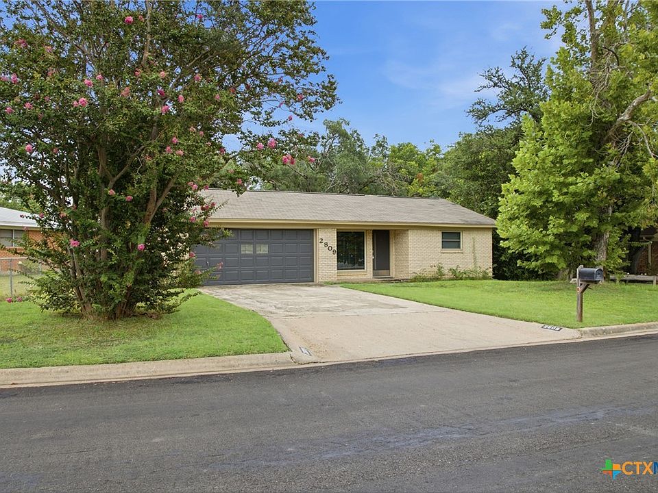 1st image of 2809 Shady Hill Dr
