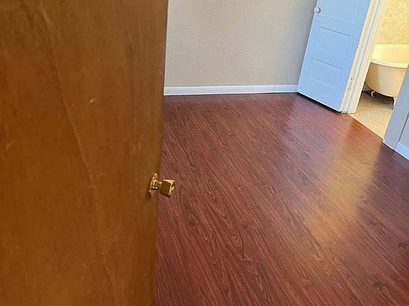 4th image of 1 View Vista Dr