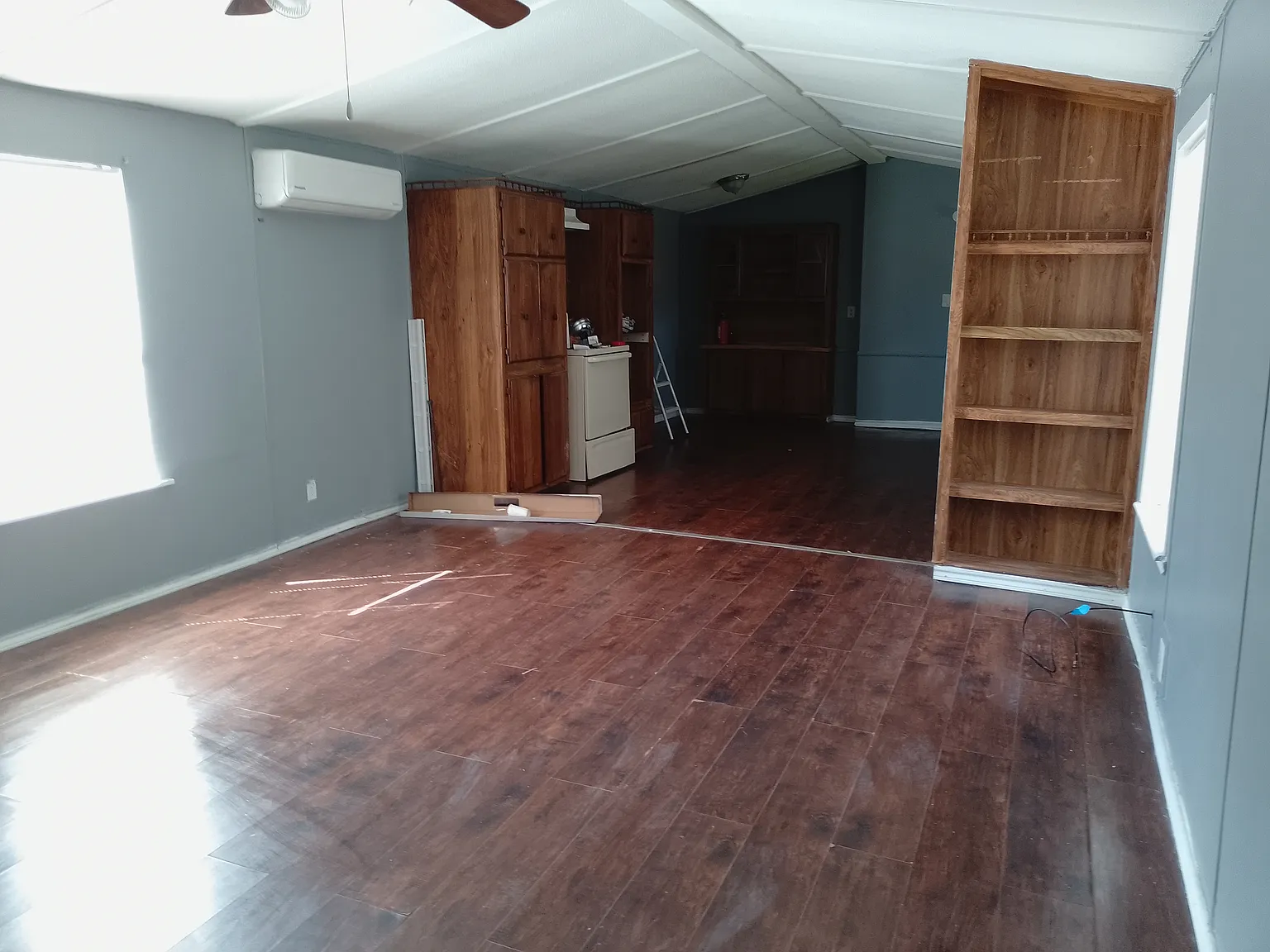 725 N Ash Ter — Photo 4