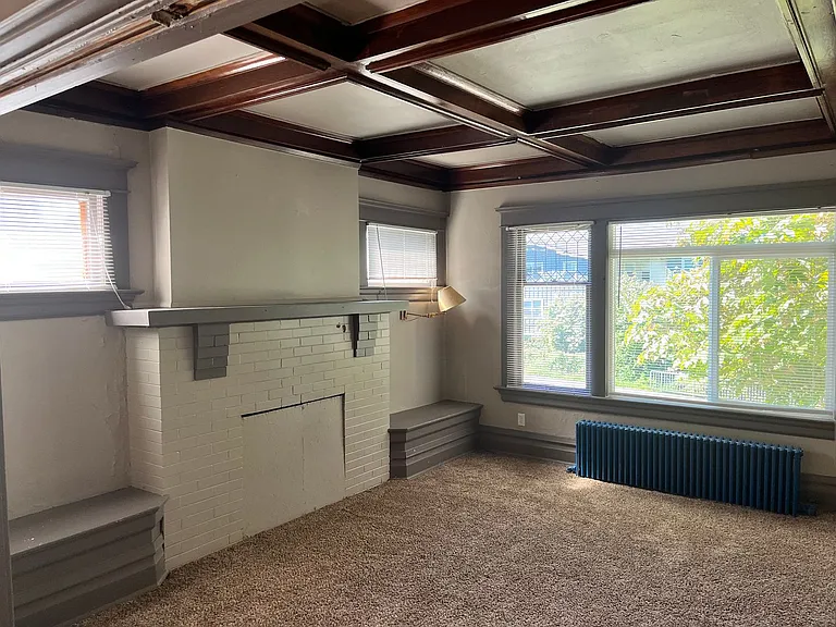 906 N Garden St — Photo 7