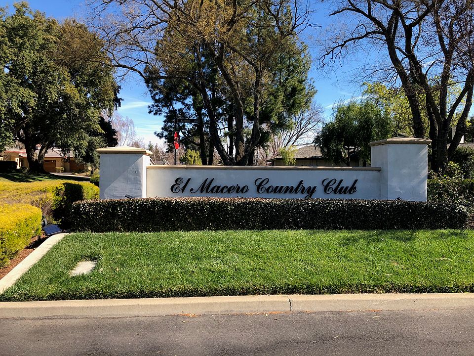 2nd image of 26957 E El Macero Dr