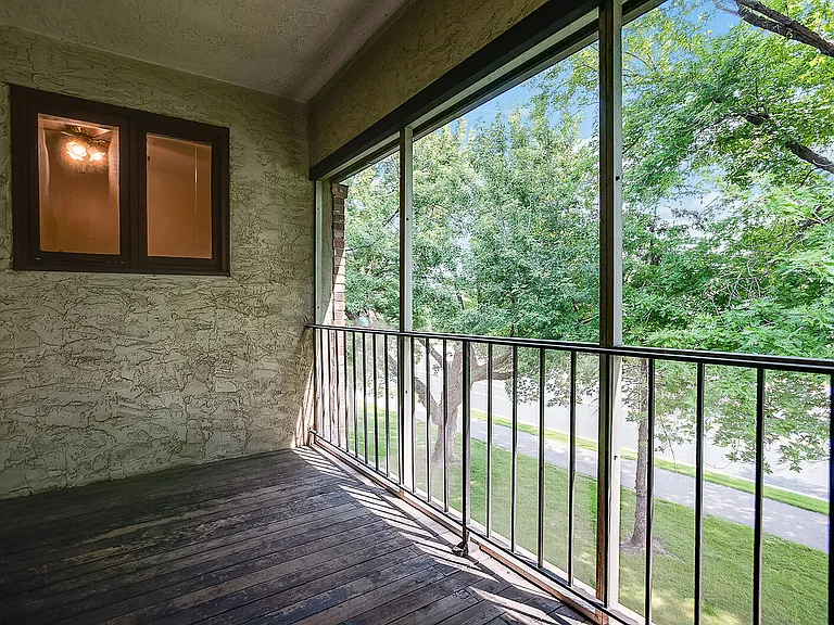 Cedar Commons — Photo 9