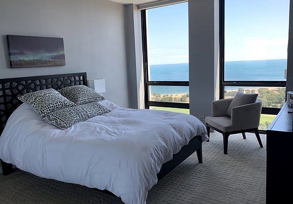 5th image of 1600 N La Salle Dr #3109