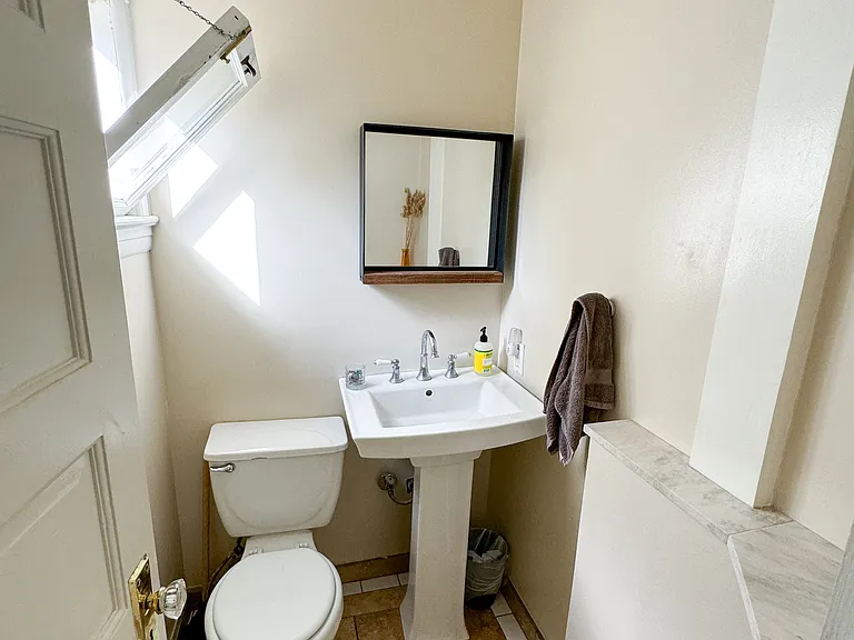 427 Sunset Ave — Photo 26