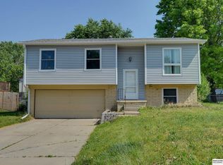 6418 Newport Ave, Omaha, NE 68152