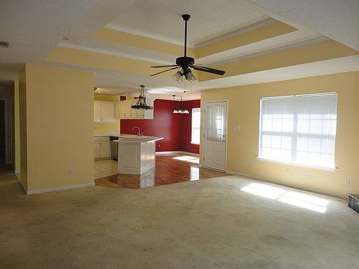 3rd image of 2904 Melrose Dr