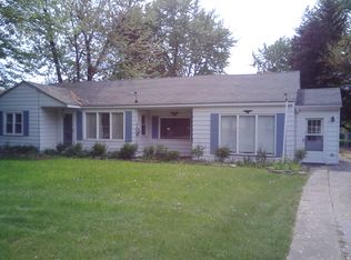 2875 N Williams Lake Rd, Waterford, MI 48329