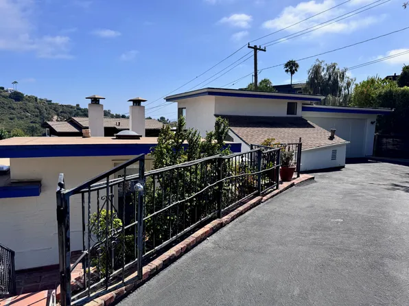 1055 Dyer Pl, Laguna Beach, CA 92651