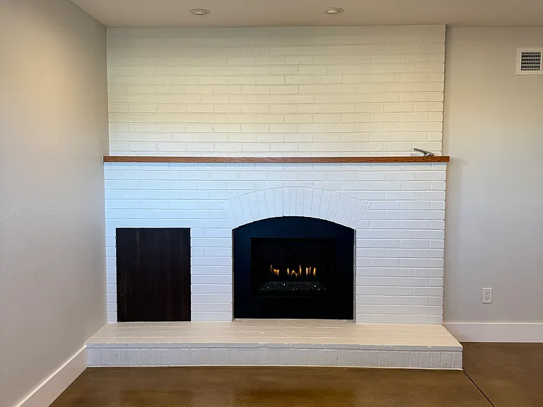 4720 Lamar St #B — Photo 5