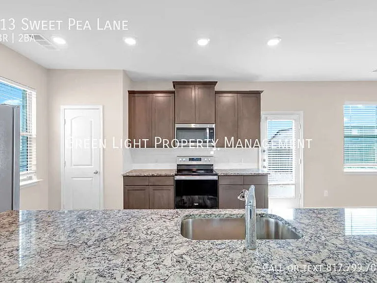 313 Sweet Pea Ln — Photo 14
