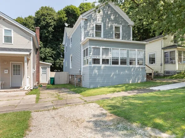 79 E 8th St, Oswego, NY 13126