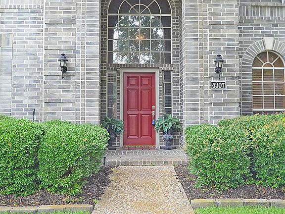 4th image of 4307 Iron Castle Ct