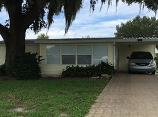 924 Hilltop Rd, Tavares, FL 32778