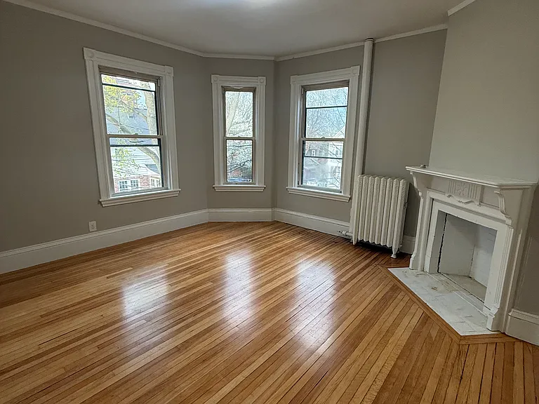 4 Pleasant Ave #1 — Photo 3