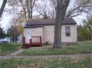 1321 N Park St, Fairmont, MN 56031