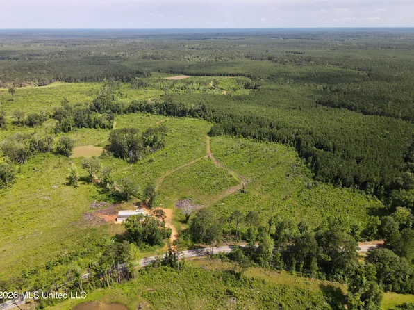 3368 Busy Corner Rd, Gloster, MS 39638