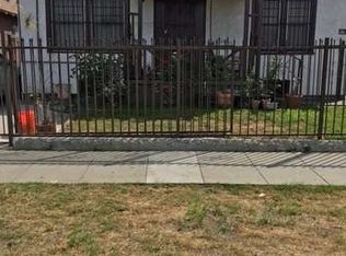 914 W 62nd St, Los Angeles, CA 90044