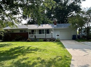 14 Karis St, Waterville, OH 43566