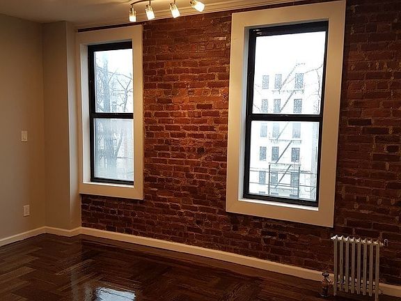 3rd image of 2471 Grand Ave APT 1E