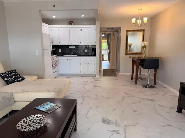 140 Ventnor #I, Deerfield Beach, FL 33442