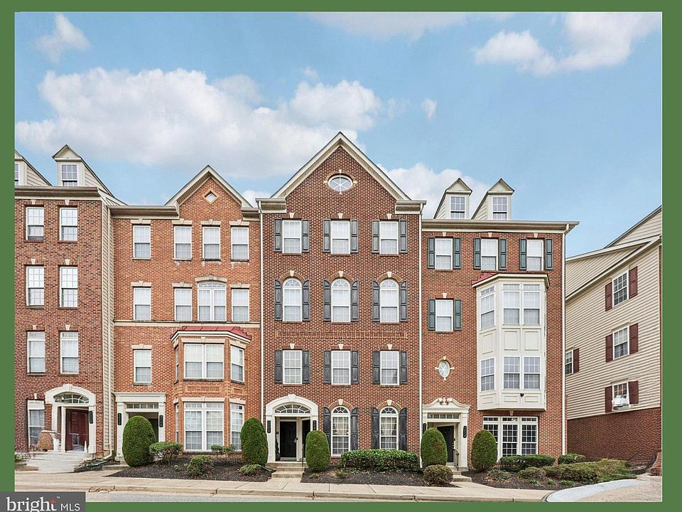1st image of 329 Munahan Cir #329A