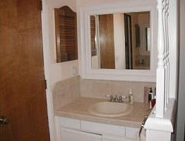 Master bedroom her sink