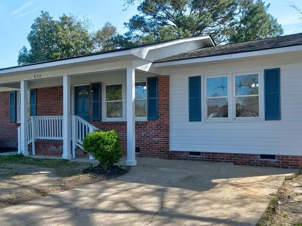 610 Conway Cir, Camden, SC 29020
